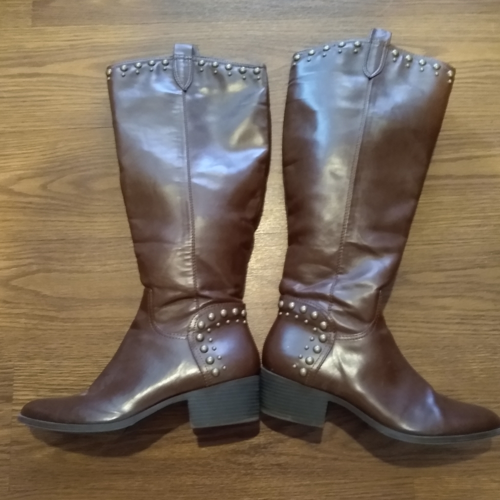 Beautiful Brown Studded Leather Boots